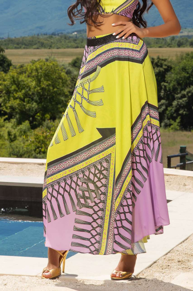 Long skirt with print